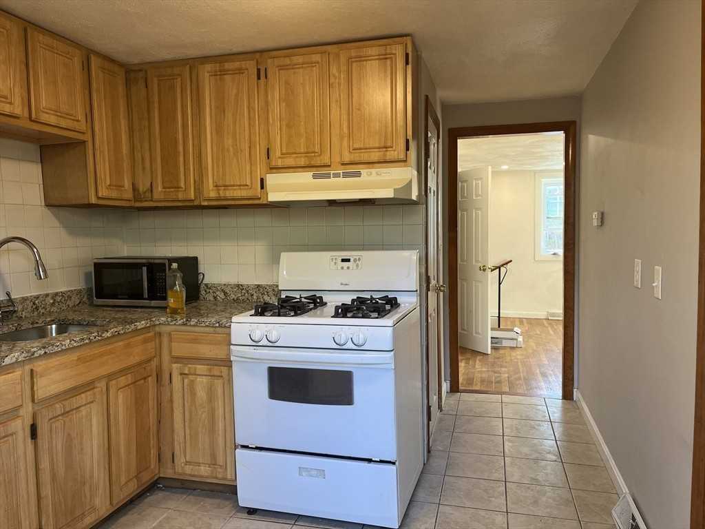 35 Kovey Rd #5 - Photo 2 of 18