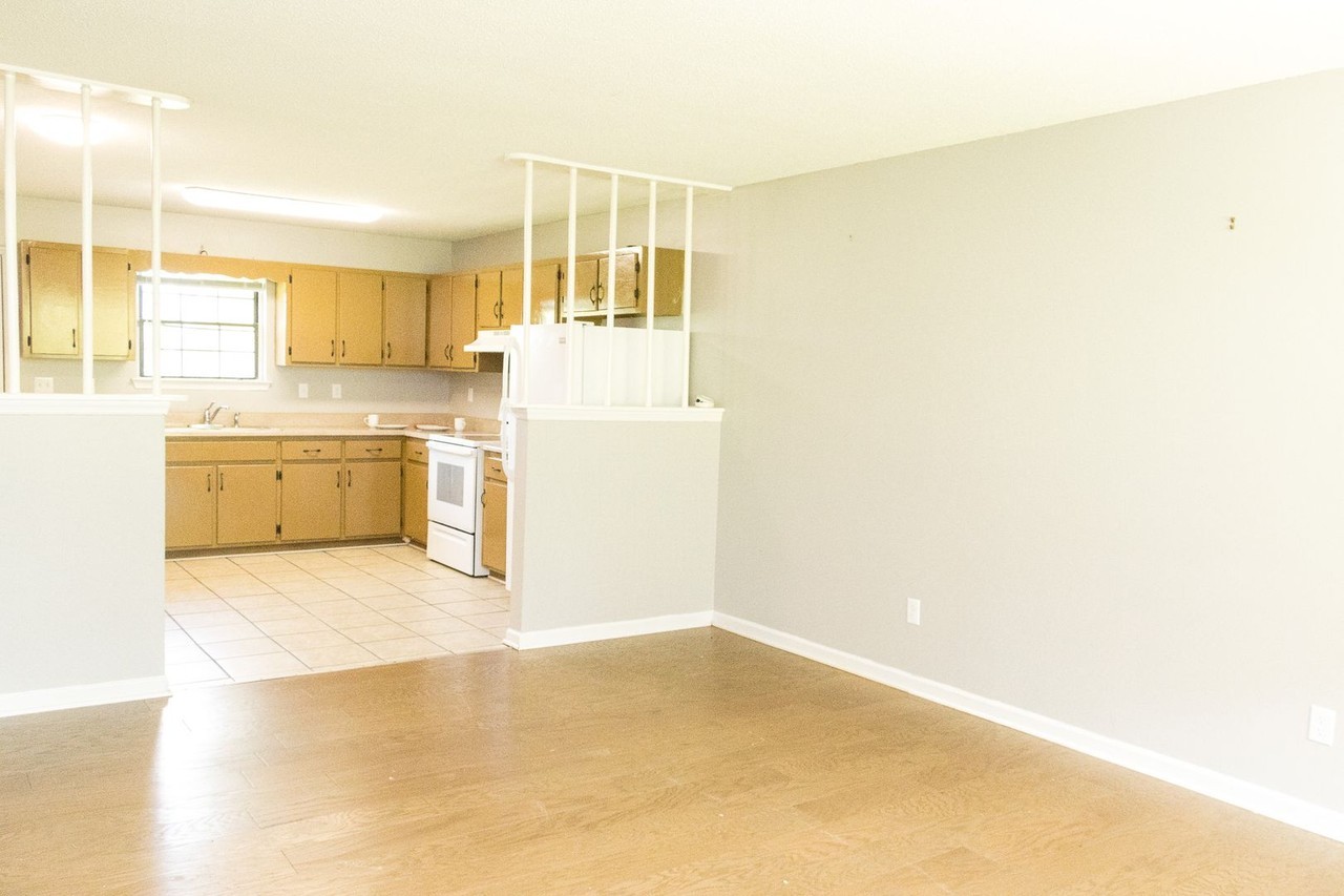 638 Mission Ridge Rd - Photo 2 of 16