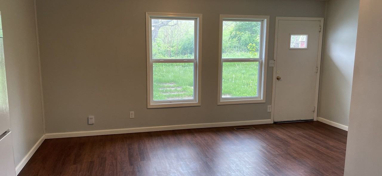 3202 Longlois Dr - Photo 2 of 11