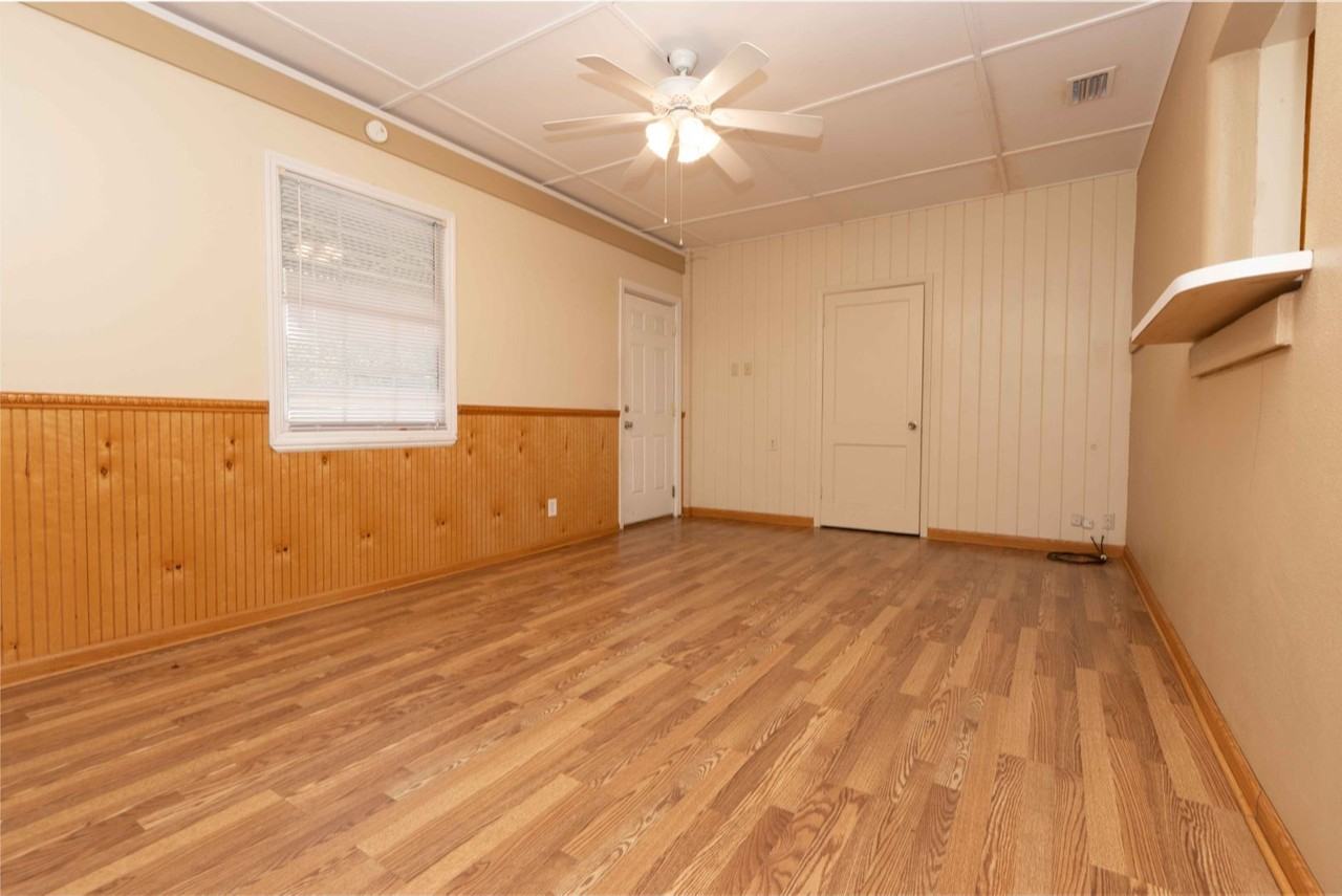 9131 Se 156th St - Photo 6 of 12