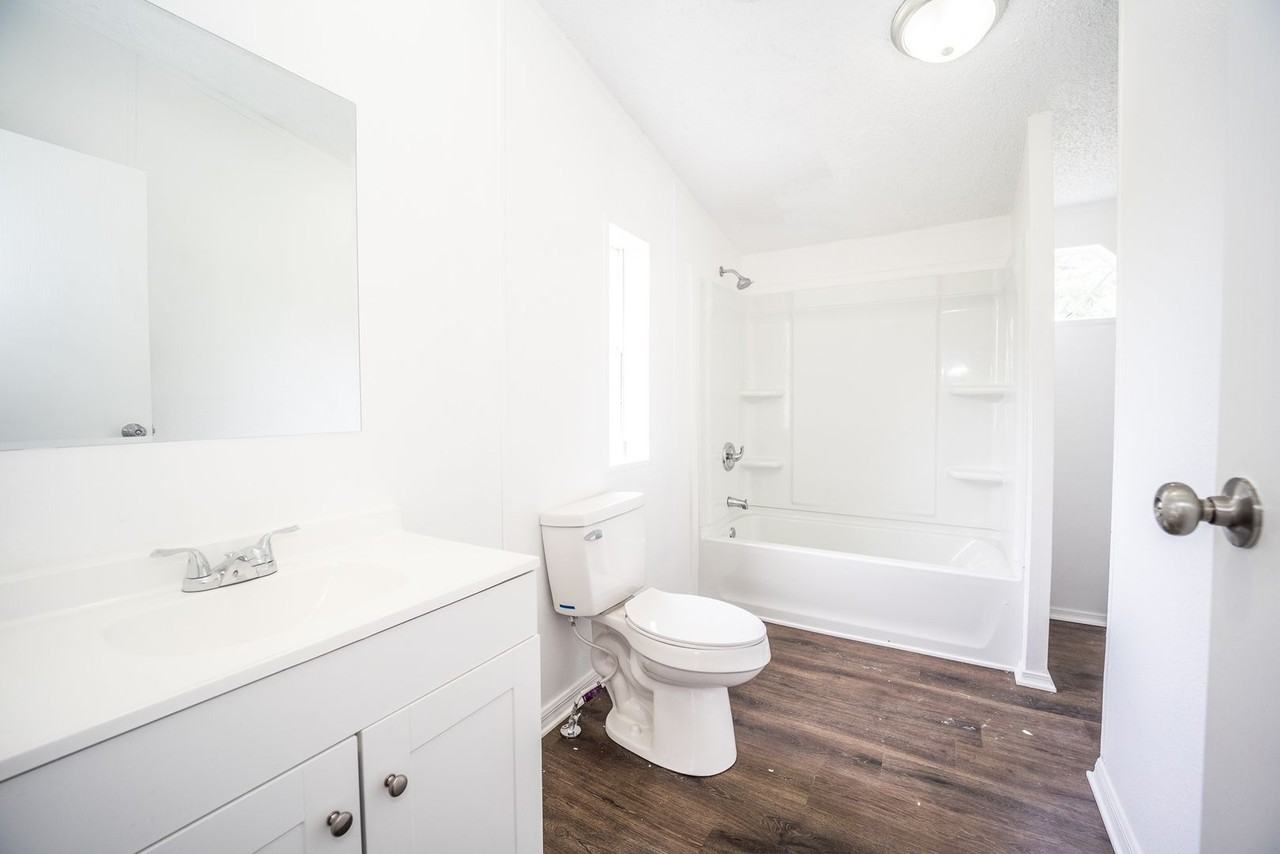 4872 Evans St - Photo 7 of 15