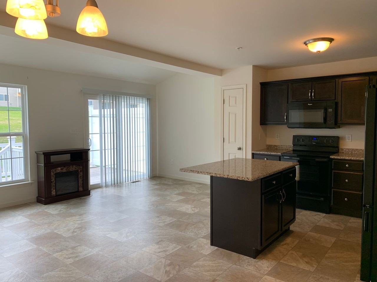 196 Kestrel Ln - Photo 3 of 29