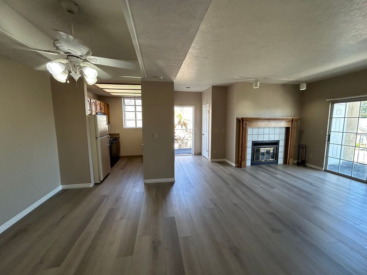 345 N 2450 E - Photo 2 of 18