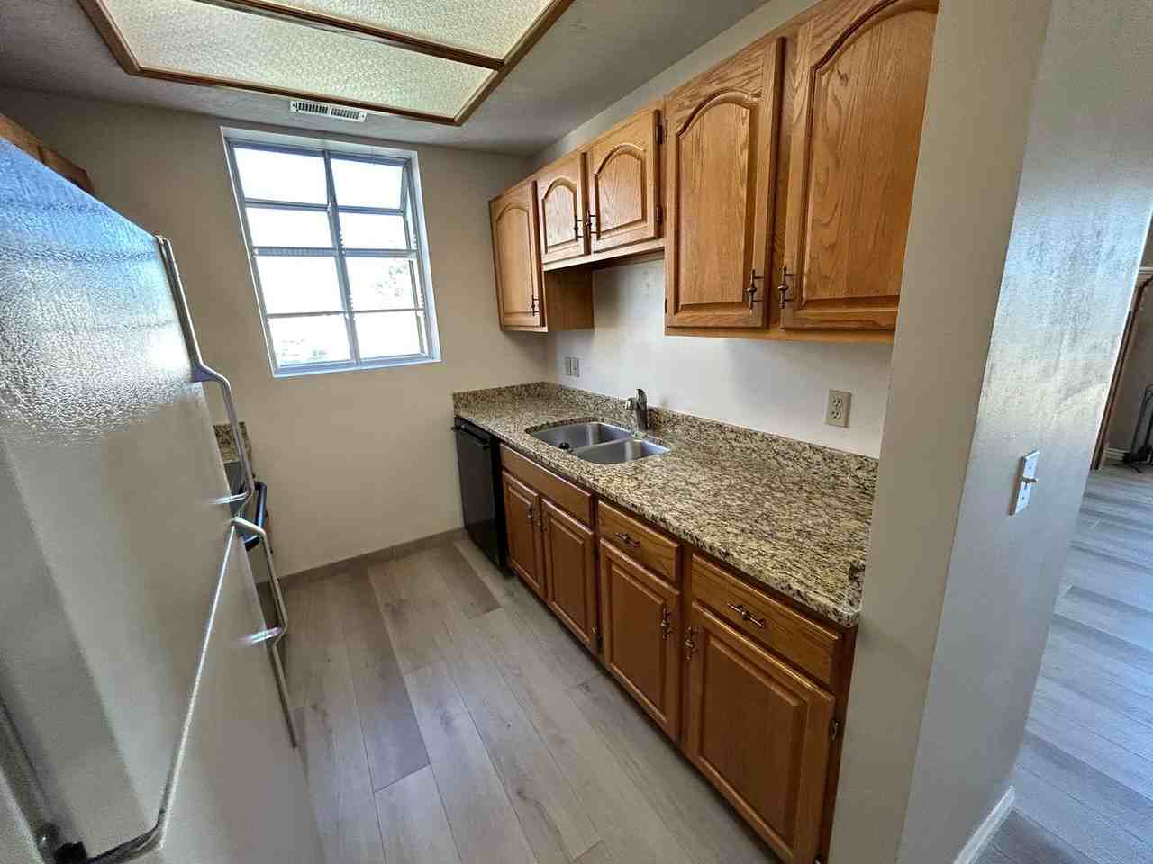 345 N 2450 E - Photo 6 of 18