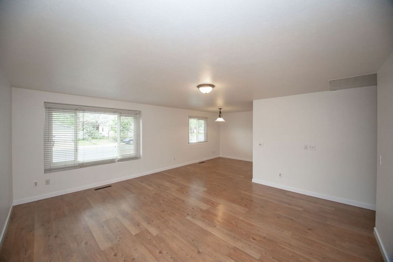 3113 Kittery Ct - Photo 4 of 24