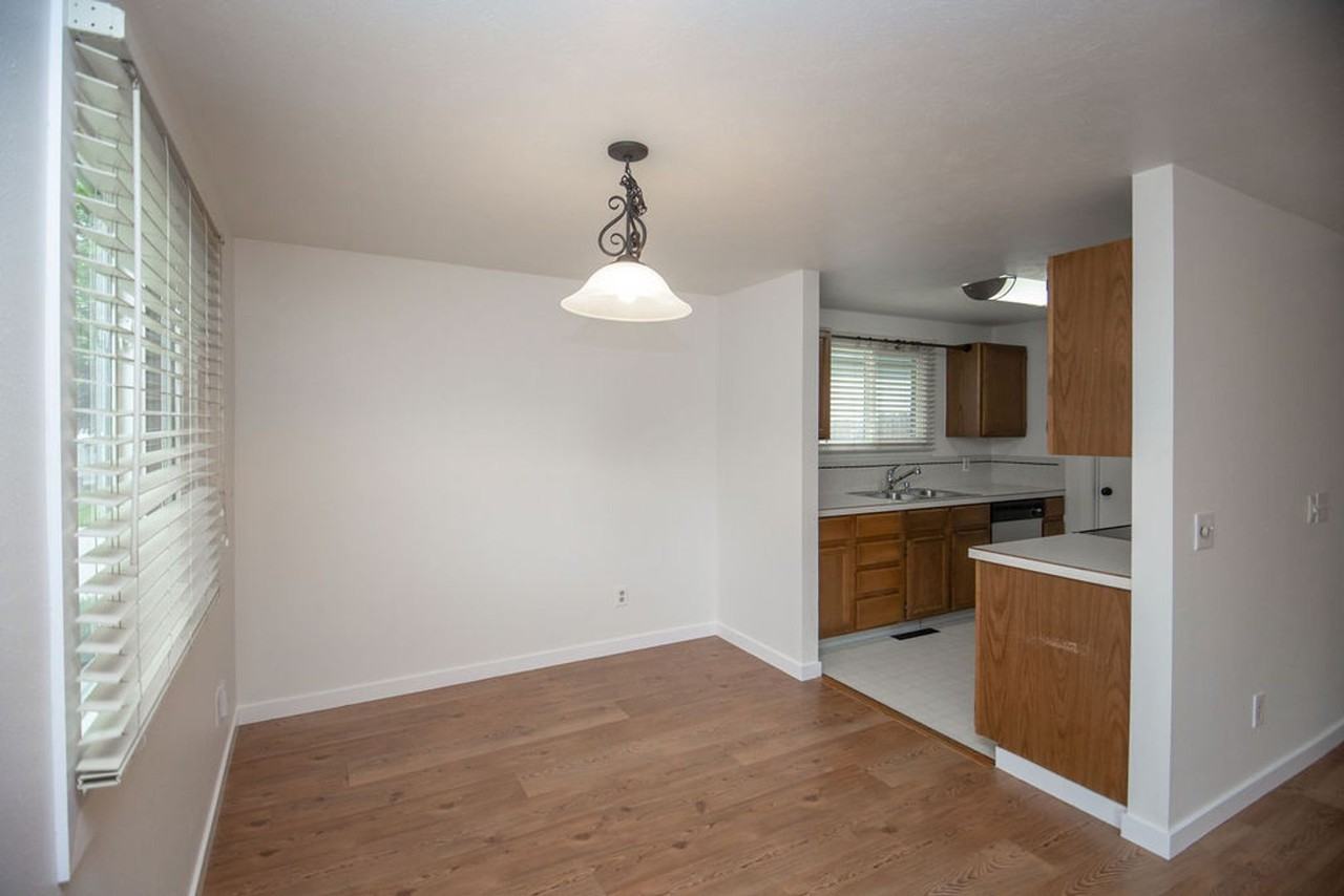 3113 Kittery Ct - Photo 6 of 24