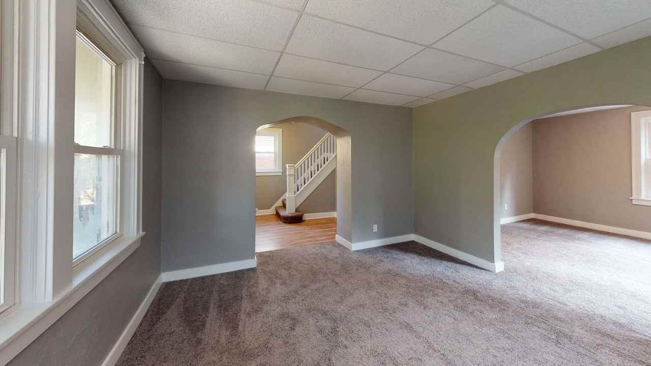 4222 Perrysville Ave - Photo 7 of 19