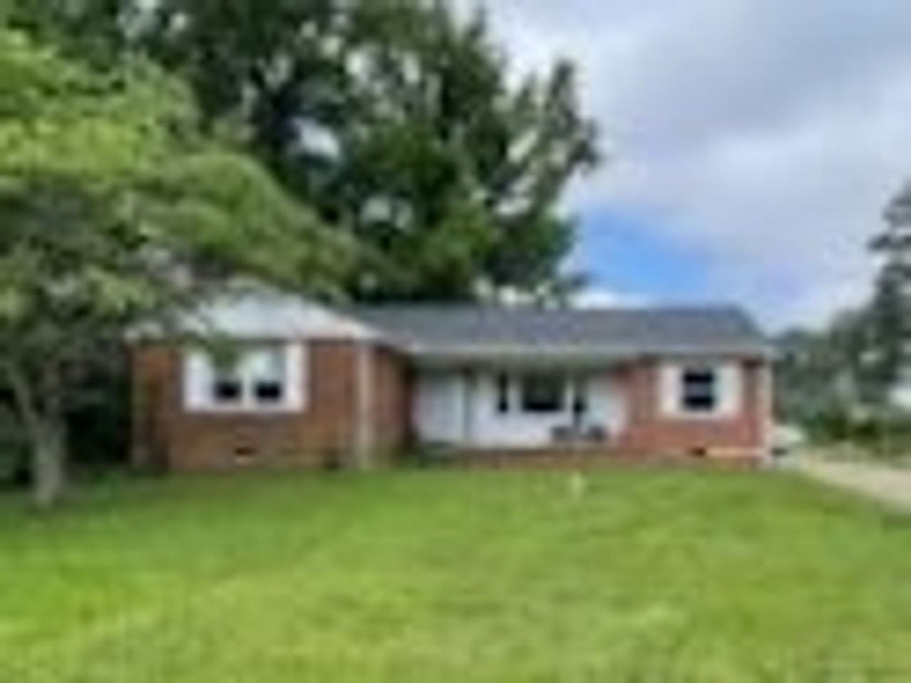 7305 Harrison Ave - Photo 2 of 16