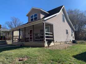 304 E 17th St - Photo 1 of 1