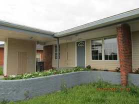 1644 Nw 27th St - Photo 1 of 1