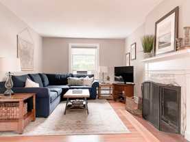 61 Lexington Pkwy - Photo 1 of 1