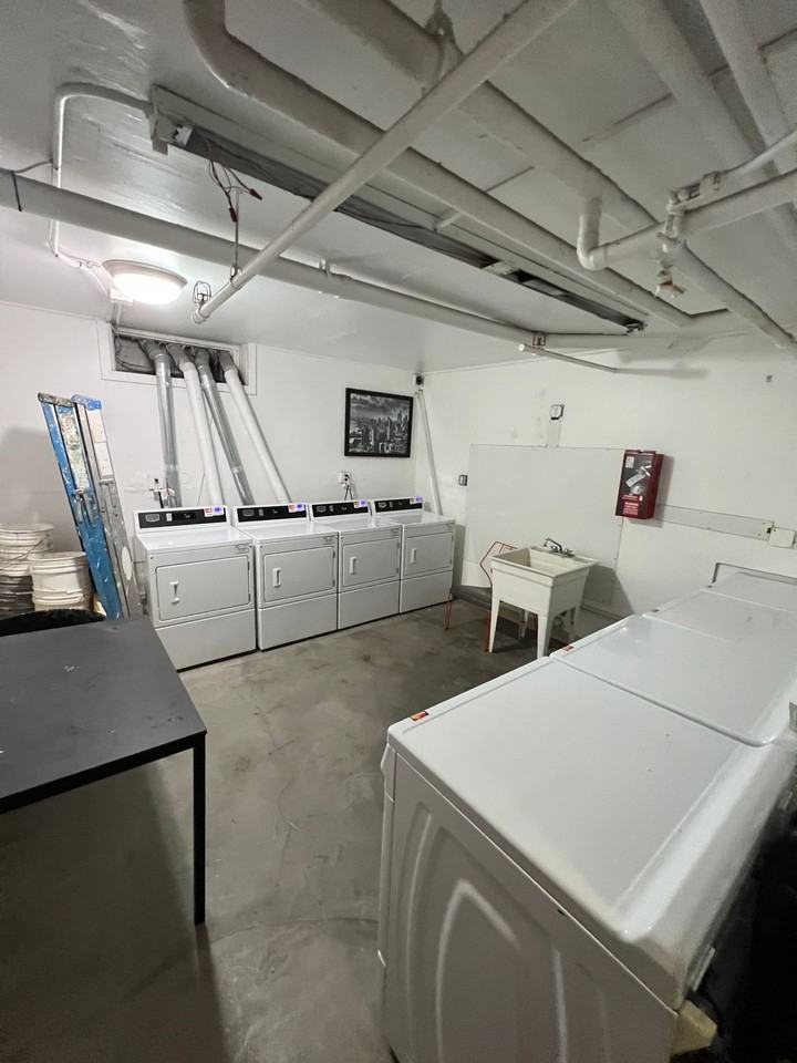 324 S Catalina - Photo 5 of 7