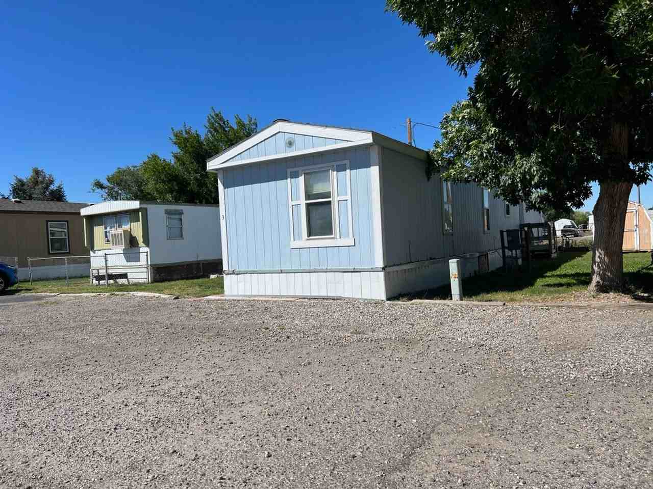 1315 S Federal Blvd - Photo 5 of 45
