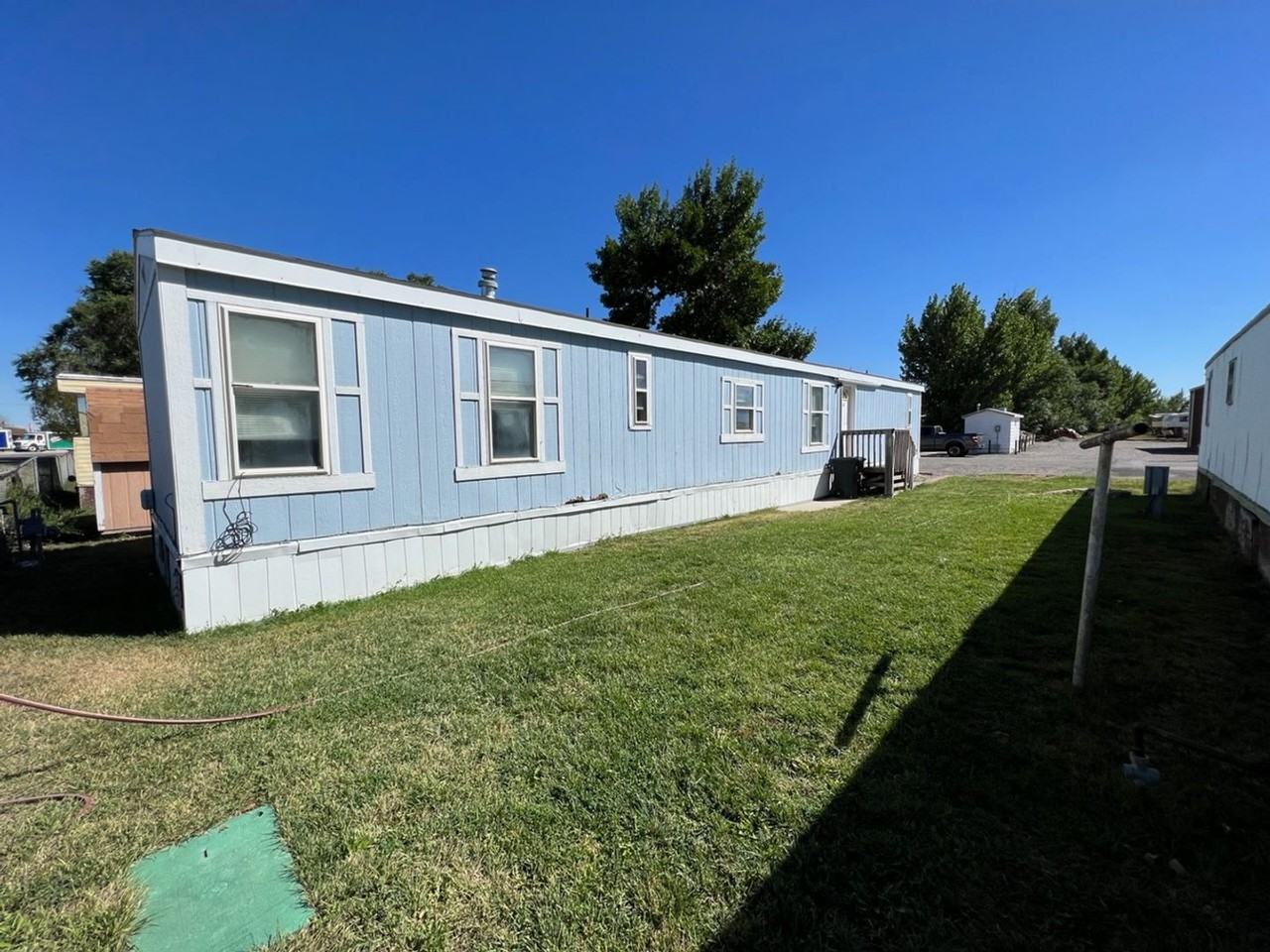1315 S Federal Blvd - Photo 6 of 45
