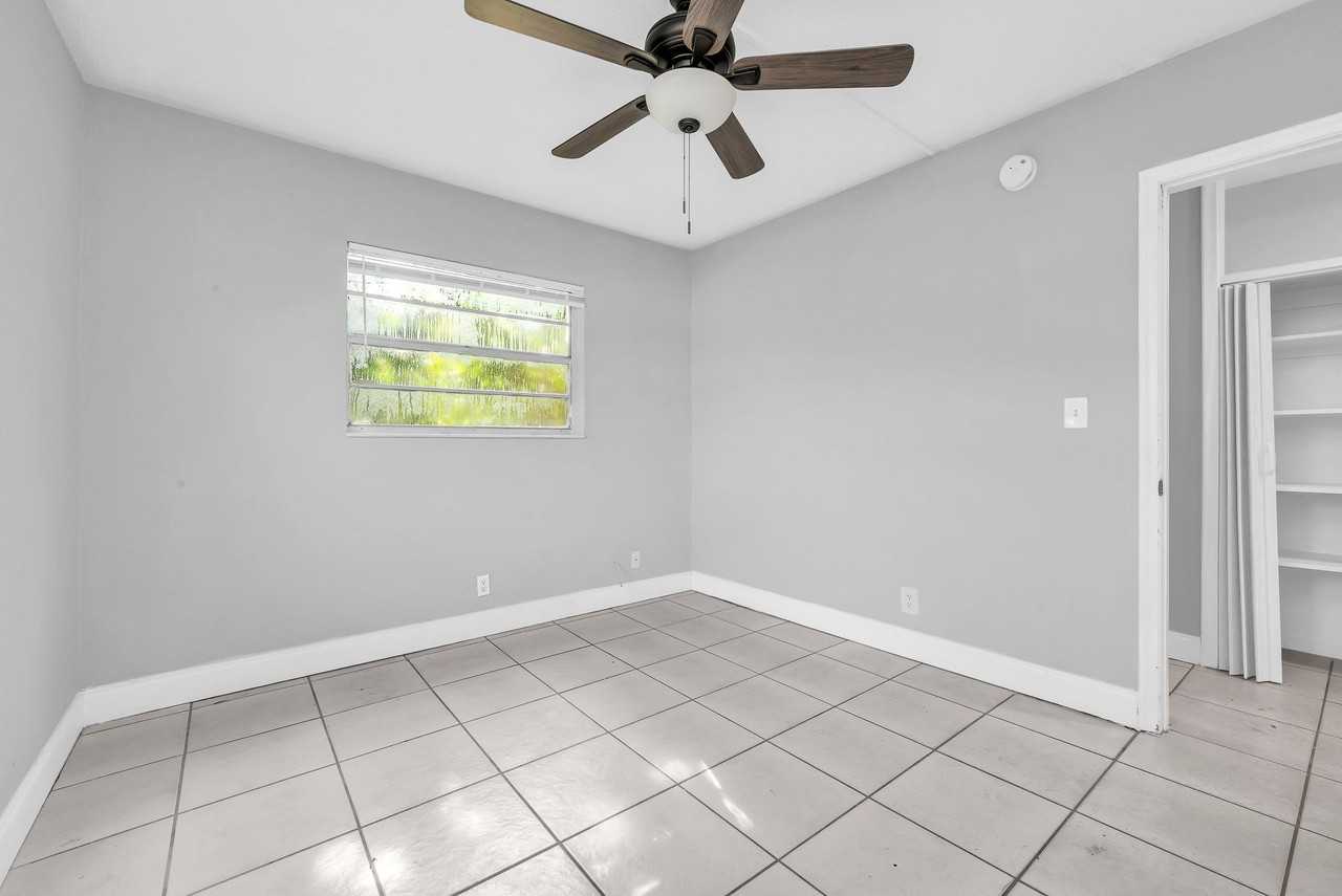 Parkside Flats - Photo 6 of 23