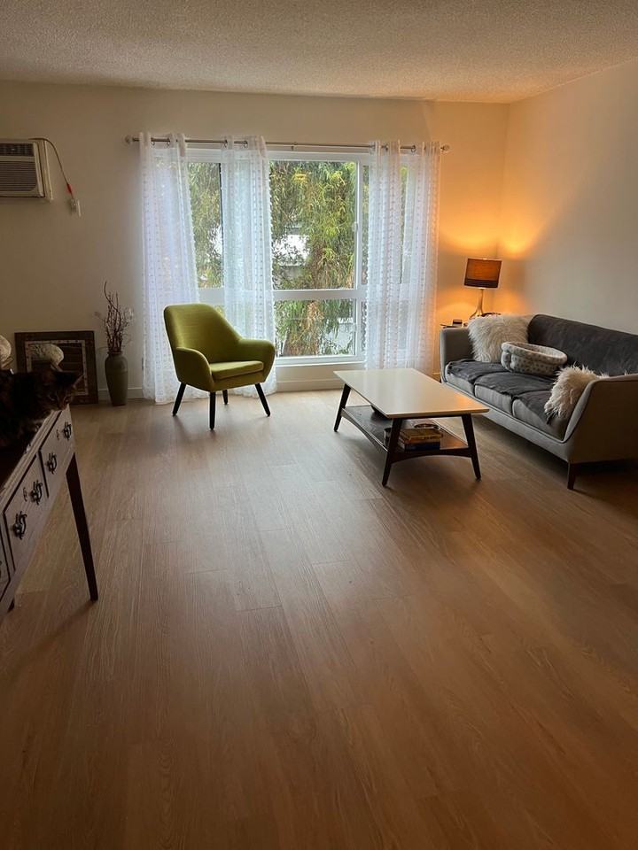 2135 Ivar Ave - Photo 7 of 38