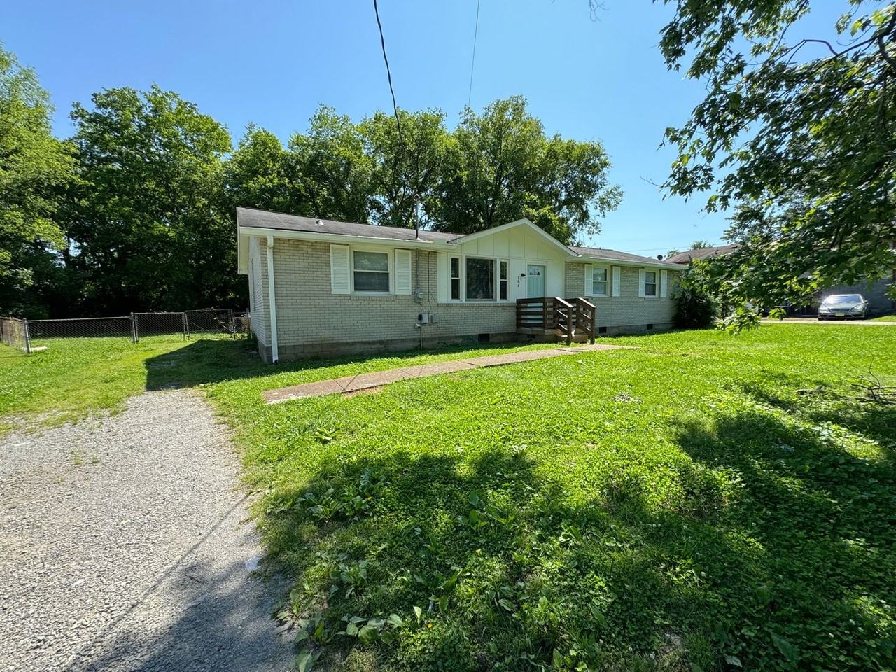 104 Eve Cir - Photo 2 of 30