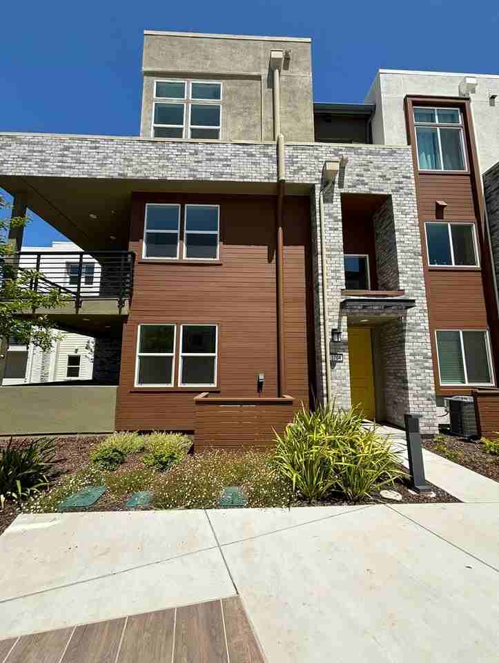 3704 Silicon Cmn - Photo 2 of 28