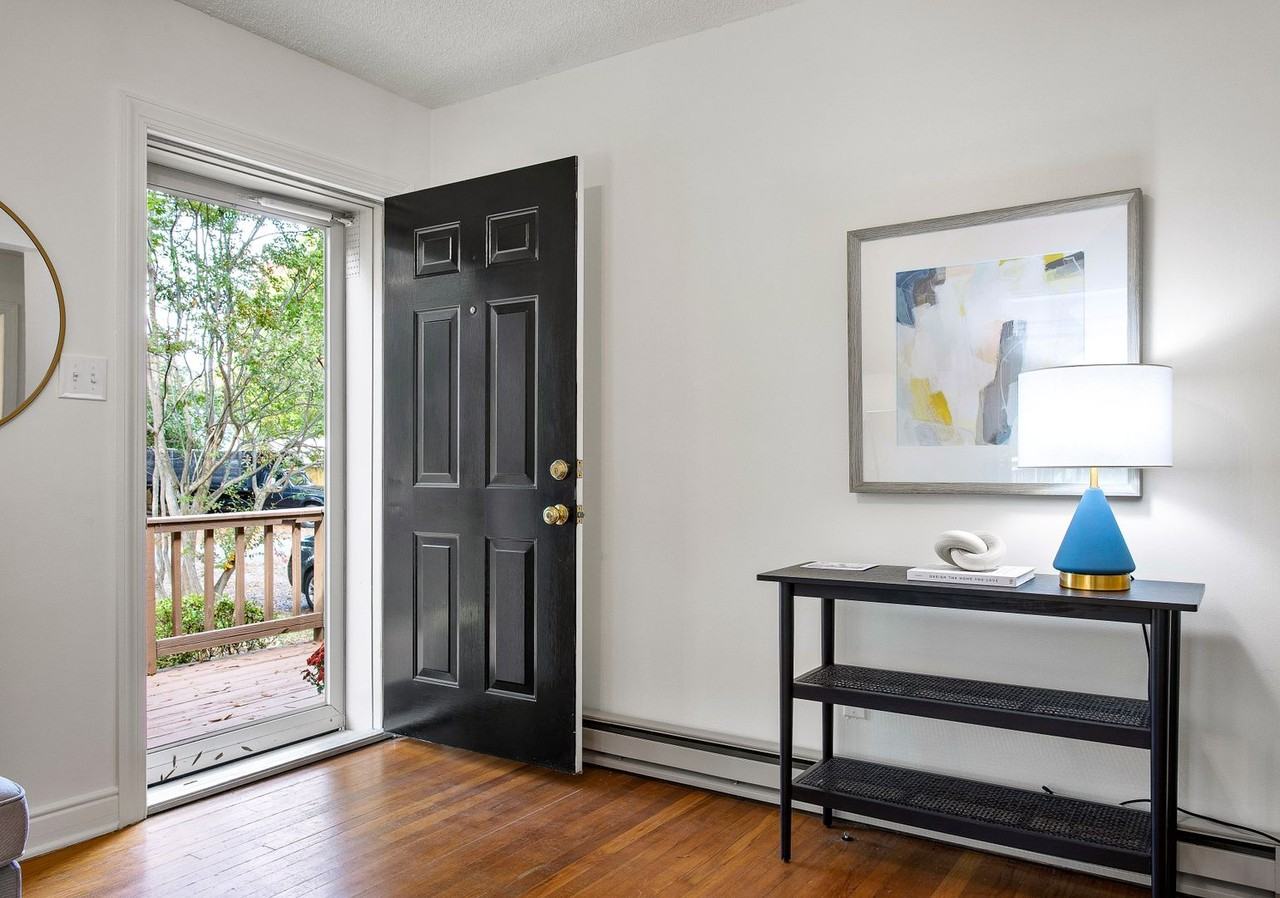 1301 Orchard Rd - Photo 6 of 35