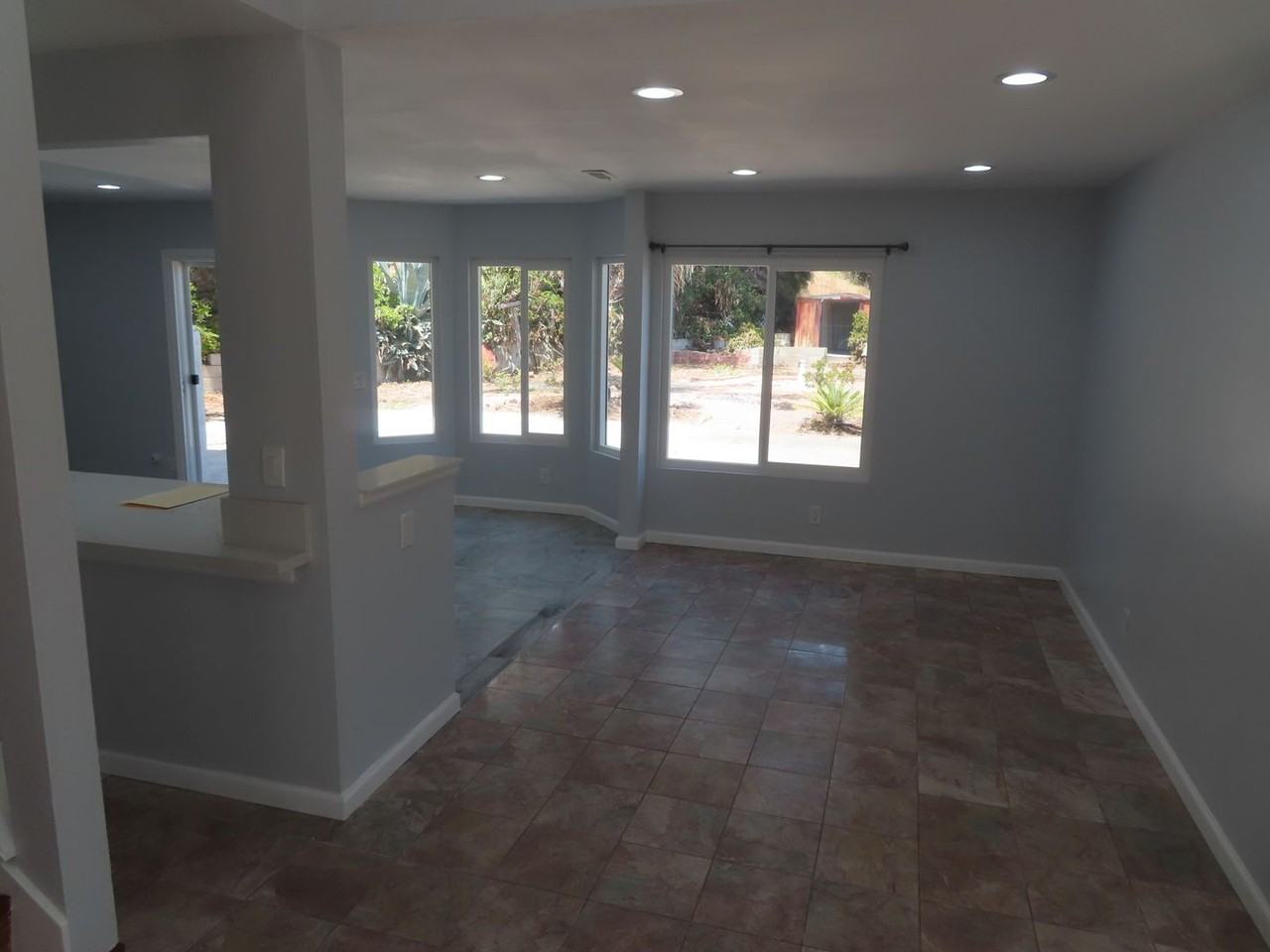 530 S Radio Dr - Photo 3 of 23