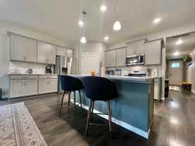 908 Rollins Den Dr - Photo 1 of 1