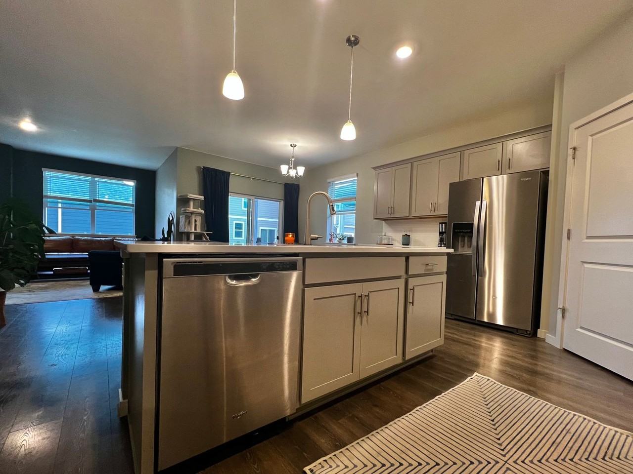 908 Rollins Den Dr - Photo 4 of 25