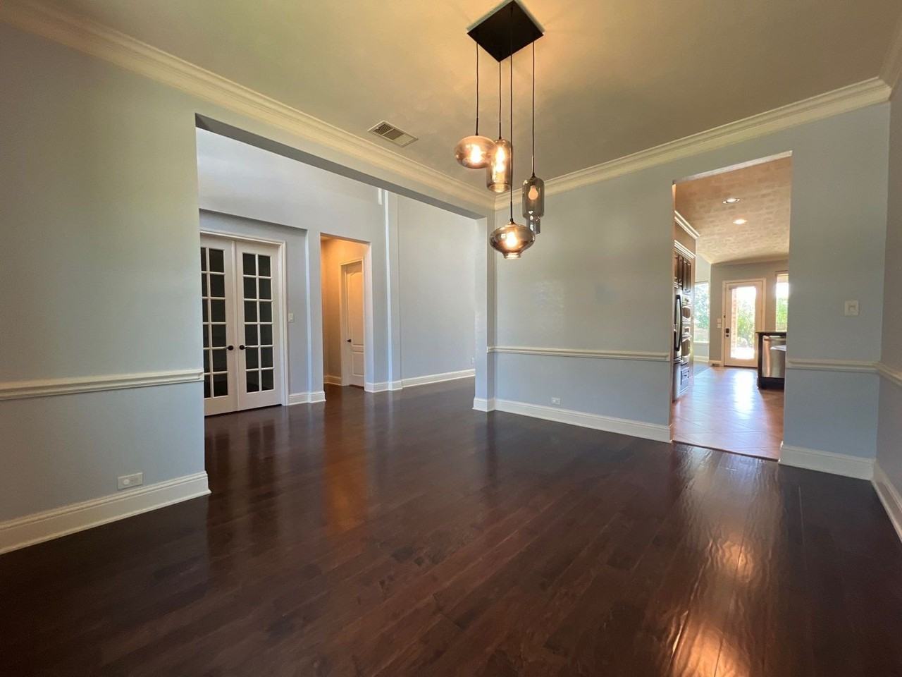 2575 Madison Ave - Photo 2 of 25