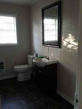 707 Rock St - Photo 2 of 4