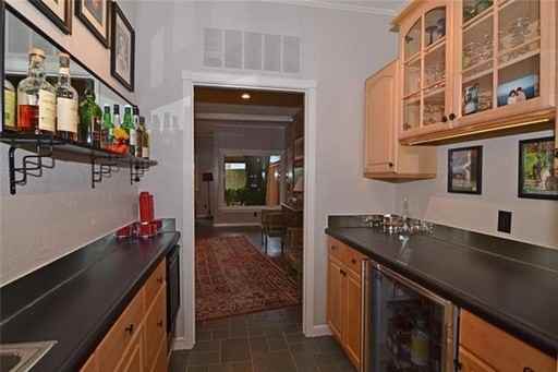 7736 Woodstone Ln - Photo 2 of 19