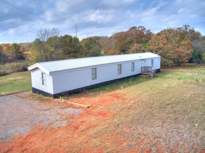 7750 141st St - Photo 2 of 18