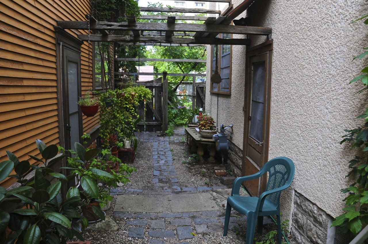 110 W 32nd St #NA - Photo 2 of 7