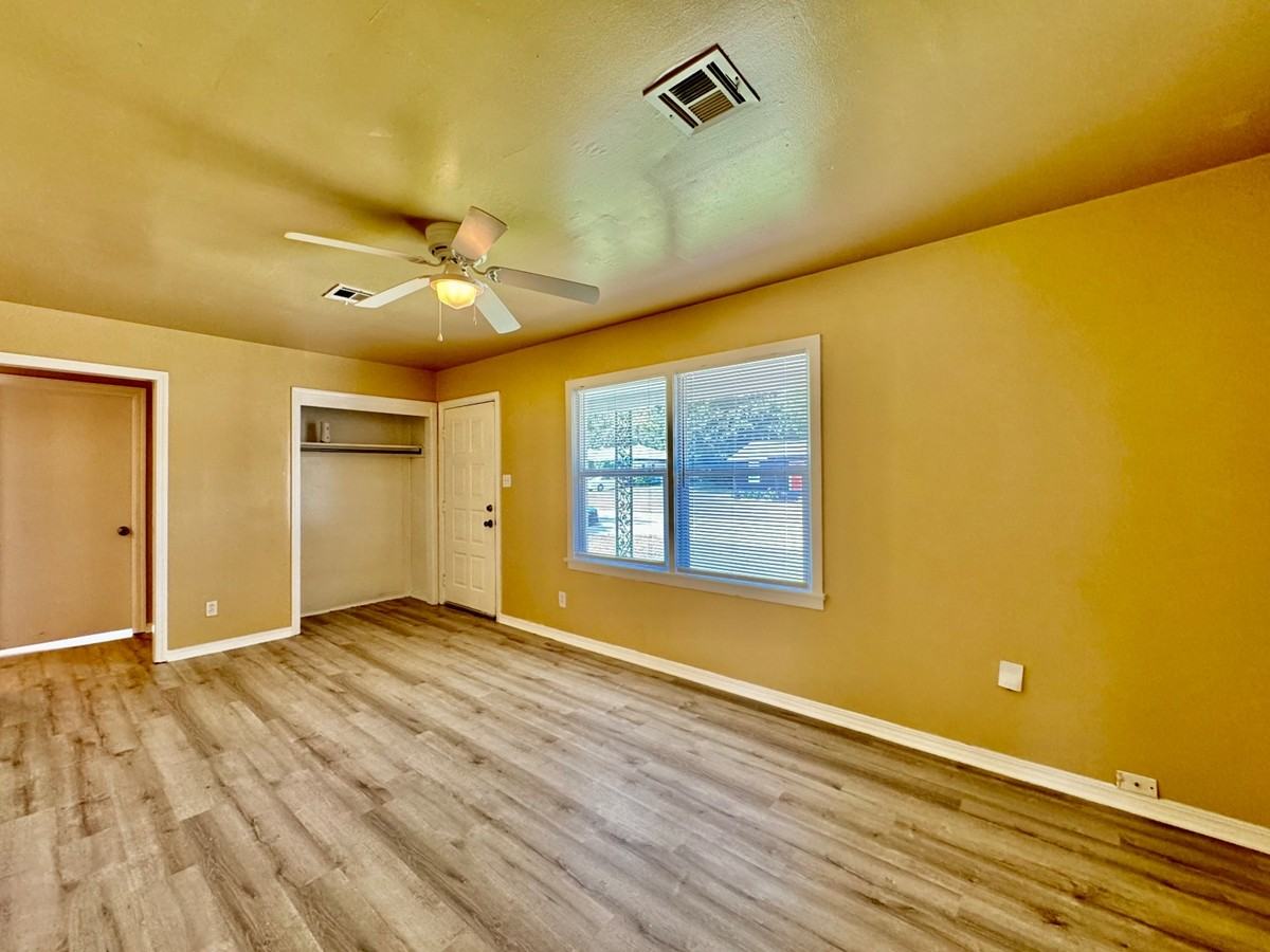 3222 N Holman Ct #1 - Photo 3 of 21