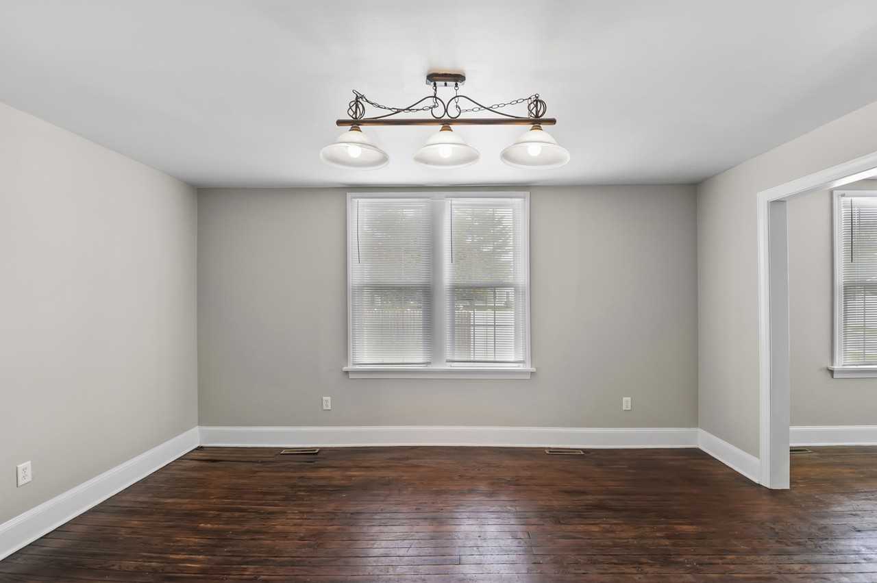 107 P&I-107 West High Street #1 - Photo 4 of 24