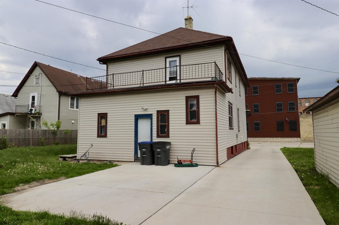 2013 N 15th St #2013 - Photo 2 of 16