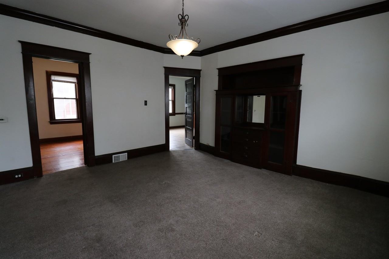 2013 N 15th St #2013 - Photo 4 of 16