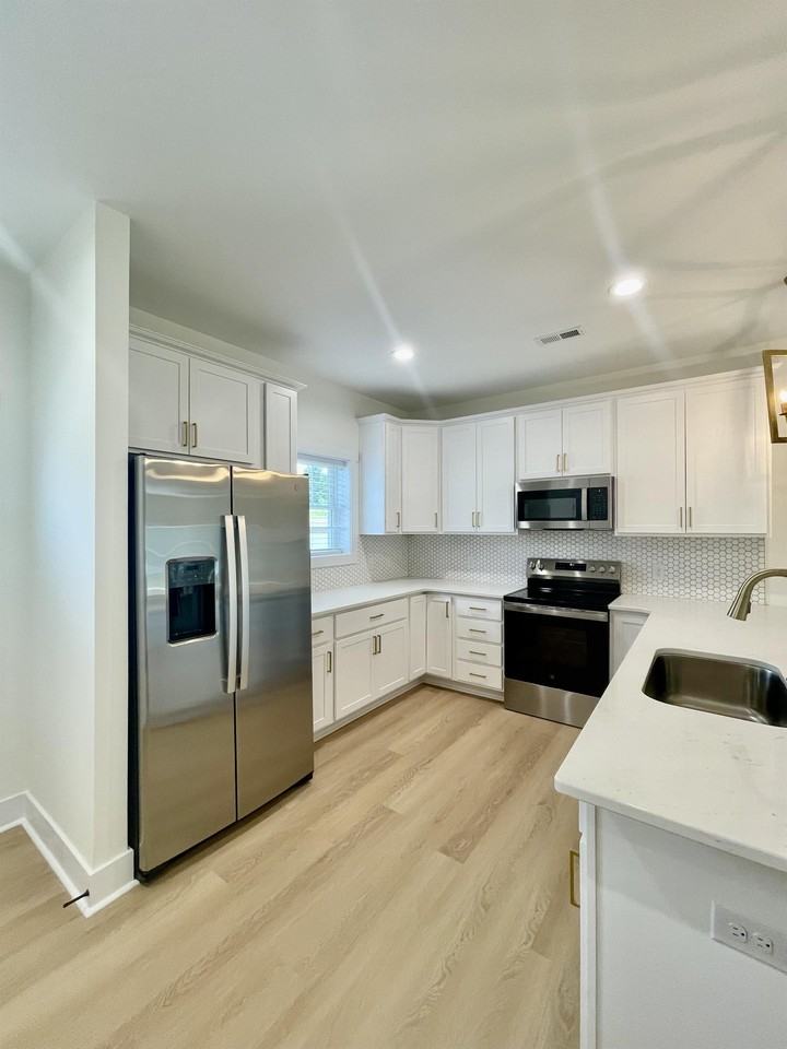 556 Leesville Rd #1 - Photo 4 of 31