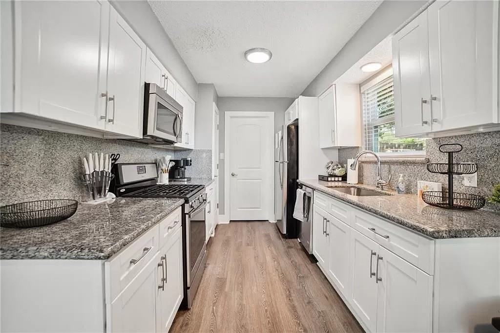 13213 Bourbon St #1 - Photo 3 of 50