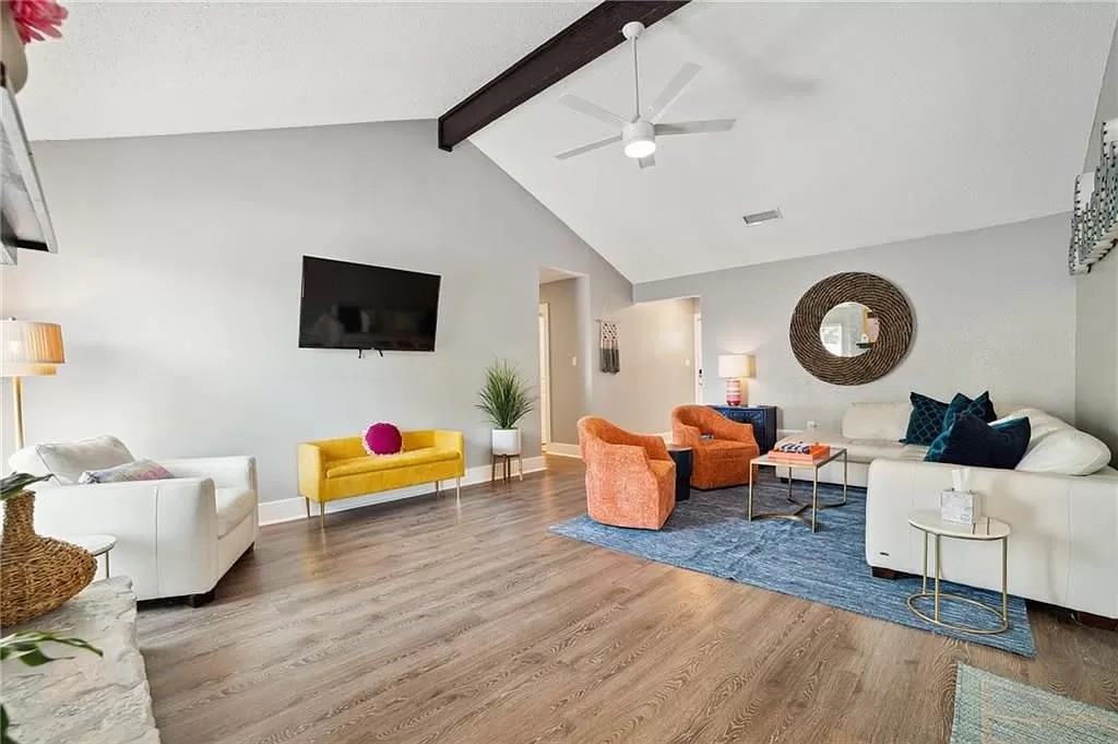 13213 Bourbon St #1 - Photo 4 of 50