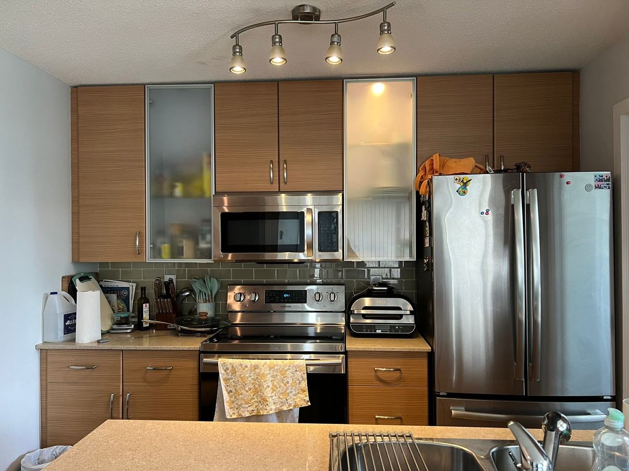 #1206 - 928 Homer Street - Photo 2 of 10