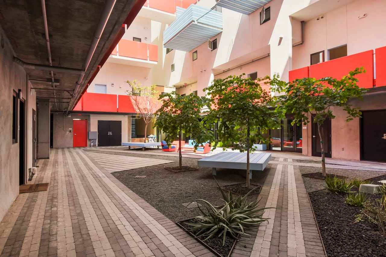 Los Patios - Photo 4 of 7