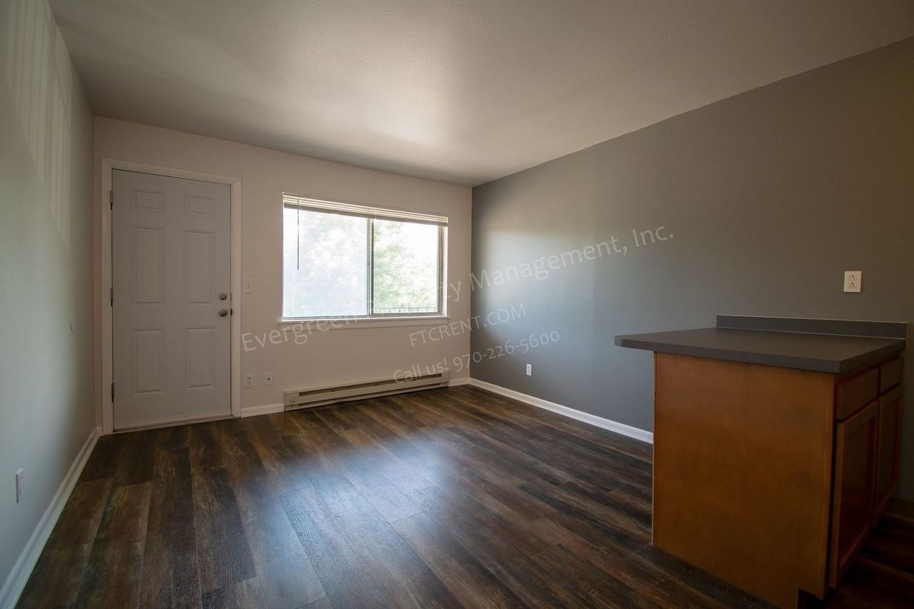 2008 W Plum St - Photo 2 of 45