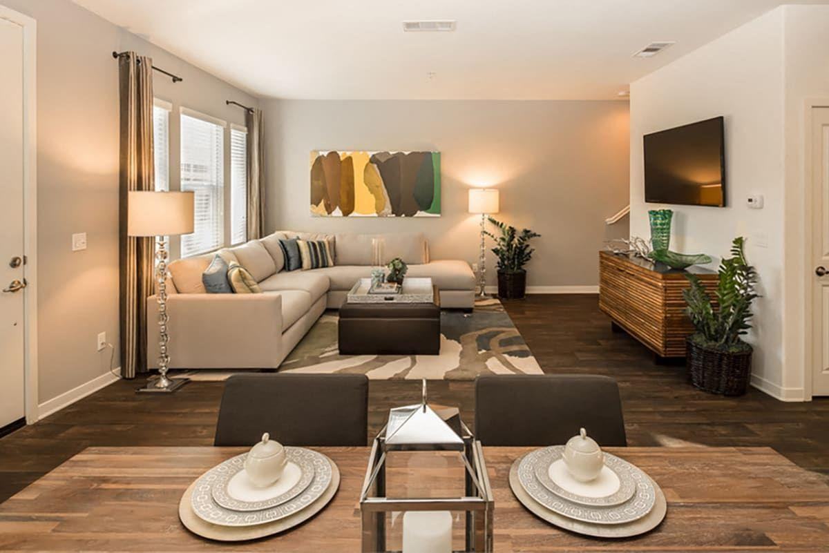 2816 Cielo Circulo - Photo 3 of 39