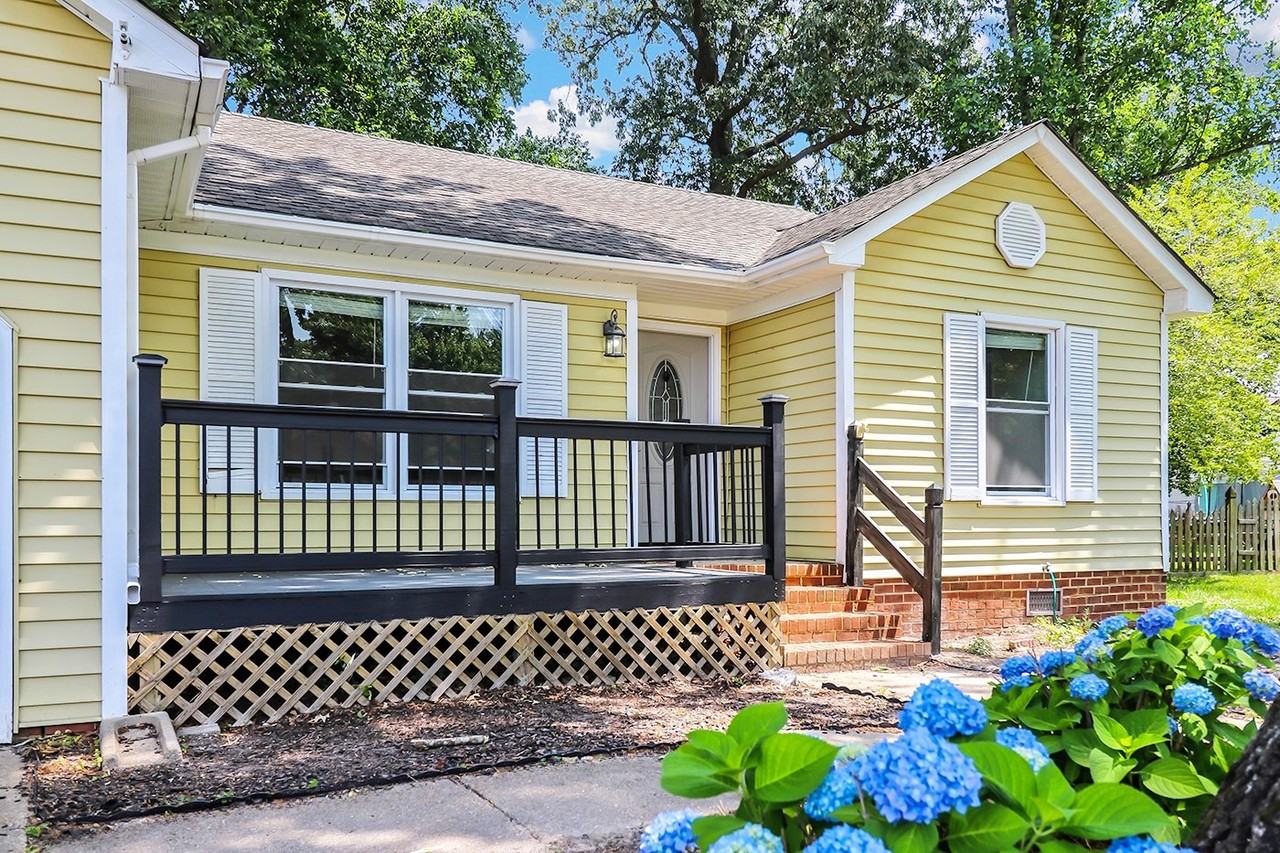 2129 Agecroft Rd #1 - Photo 4 of 34