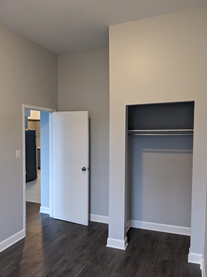 255 James Street North #3 - Photo 5 of 17