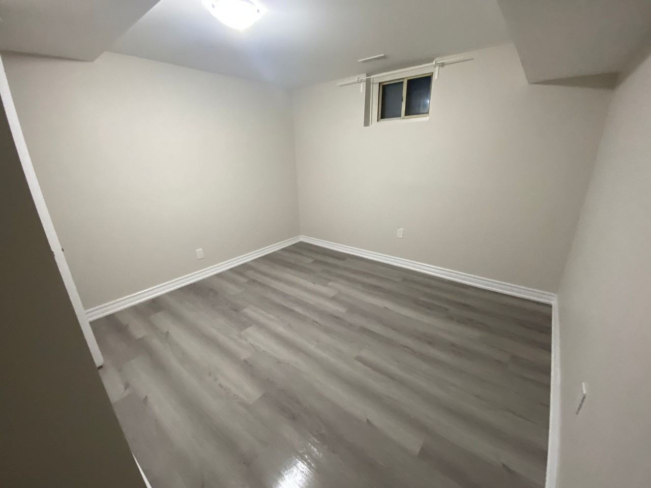 35 Amberley Dr #3 - Photo 3 of 14