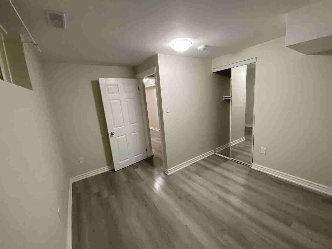 35 Amberley Dr #3 - Photo 7 of 14