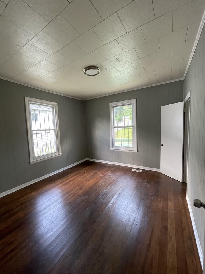 1204 Wheeler Ave #1 - Photo 5 of 18