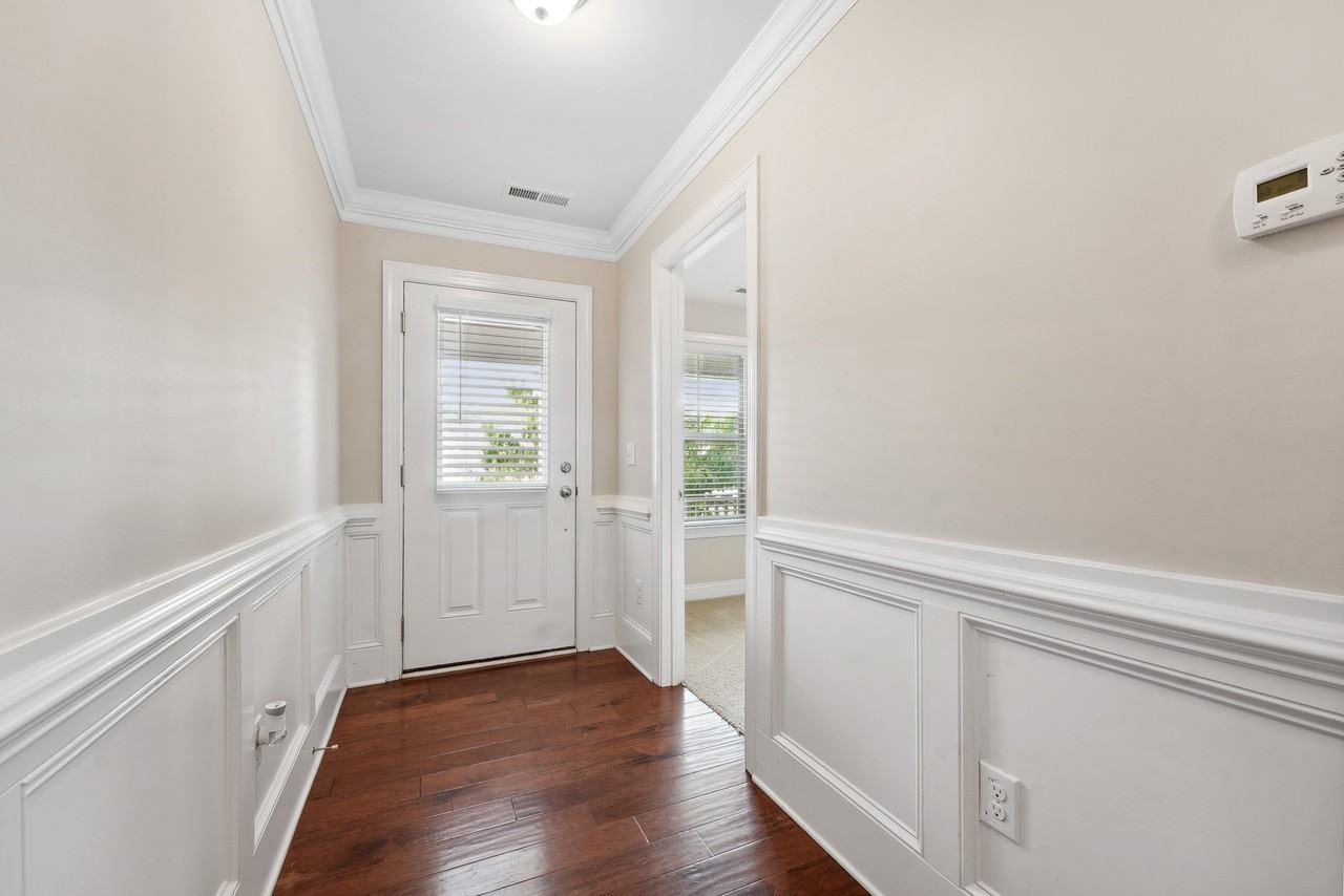 1359 Town Home Dr #1 - Photo 2 of 28