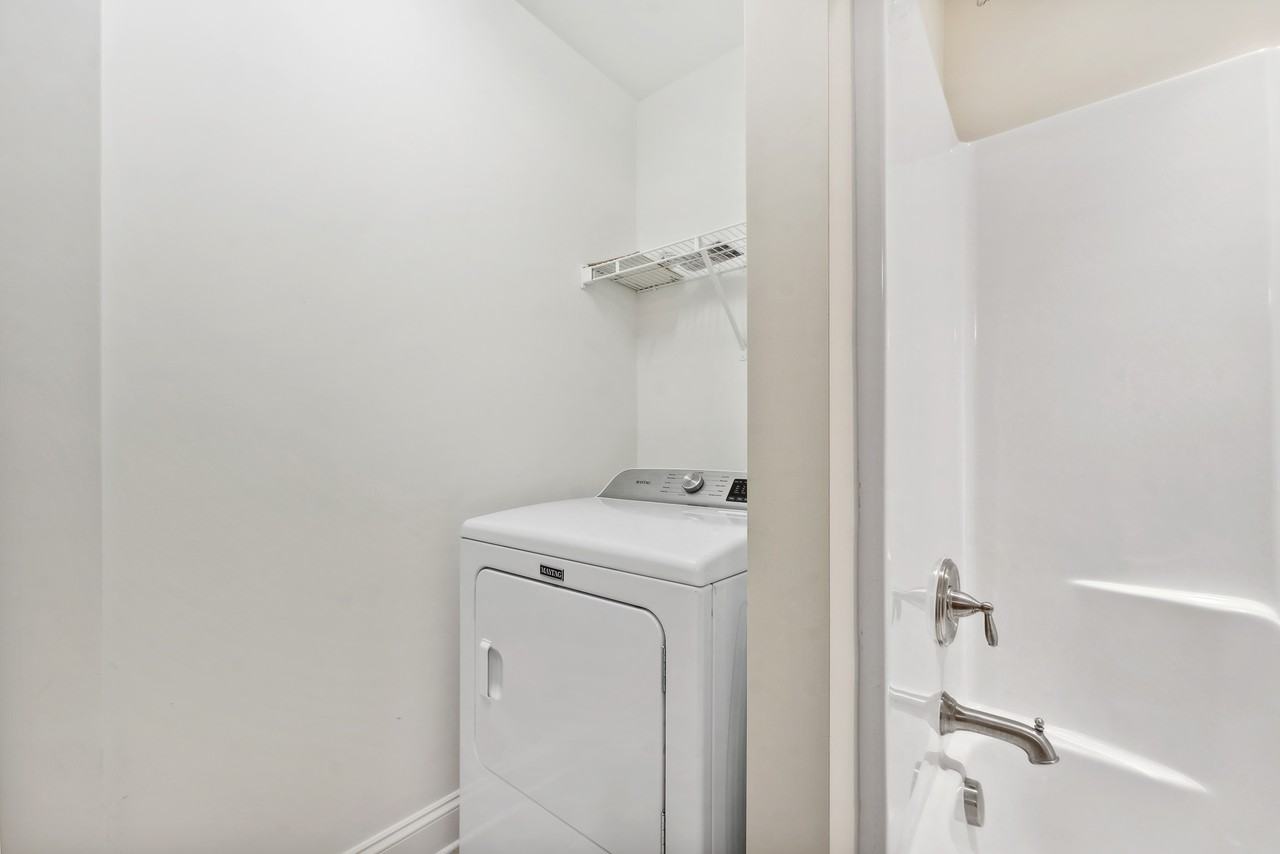 1359 Town Home Dr #1 - Photo 6 of 28