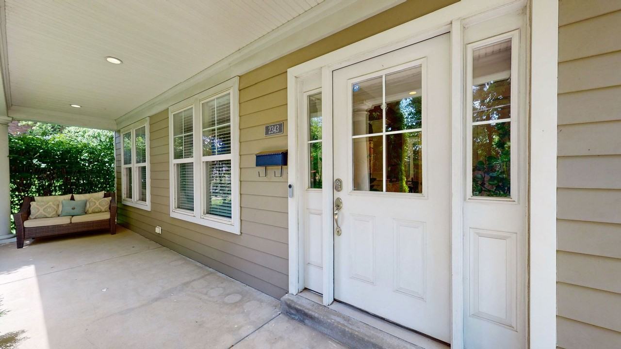 2343 Bickel Rd - Photo 3 of 32